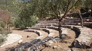 Open Amphitheatre, Kameni Chora, Μέθανα